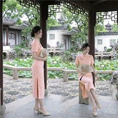 2026年夏季中长款旗袍短袖斜襟气质时尚喜庆修身显瘦弹力日常裙子，女装汉服/婚纱/旗袍/礼服，媚琳依坊