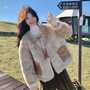驼色仿皮毛一体羊羔毛加厚绒外套女秋冬2025新款韩系时髦短款棉服图片