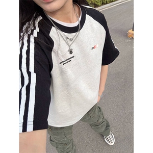 抖音得物品质二开240克宽松纯棉美式潮牌插肩三杠织带短袖T恤图片
