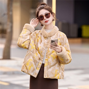 新中式短款羽绒服女2025年冬季新款保暖羽绒外套女图片