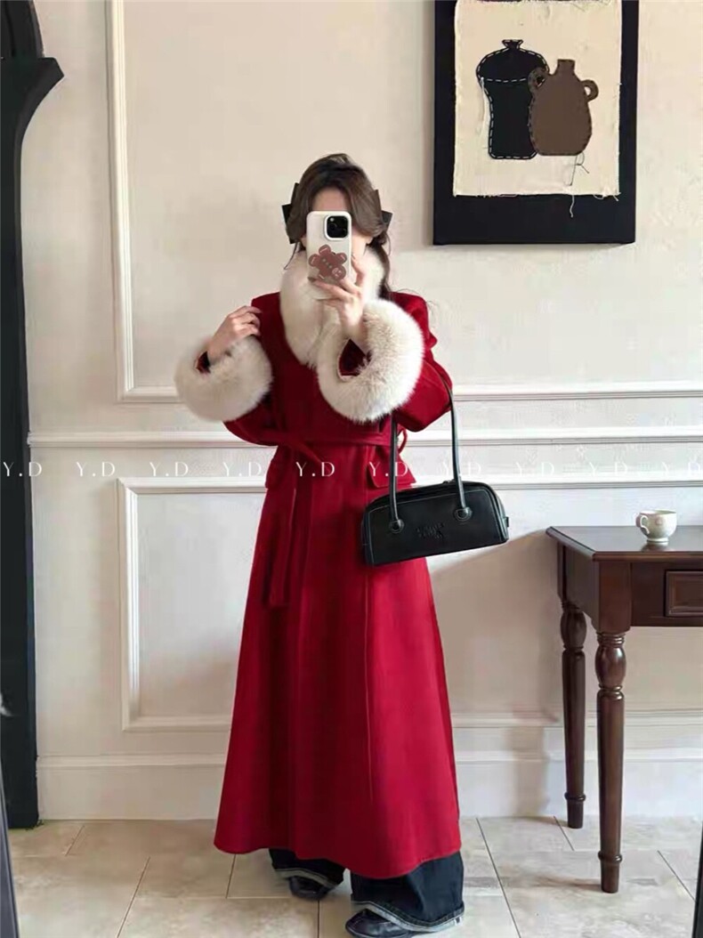 【依嘟】高级感狐狸毛领千金风冬季长款气质羊毛外套(配腰带)（，女装双面呢大衣，依嘟服饰