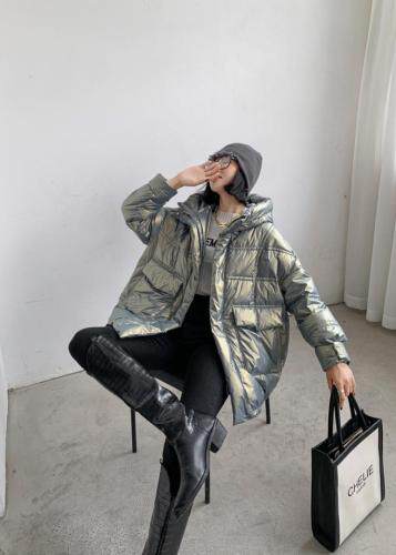 近版羽绒大衣，女装，笛蝶