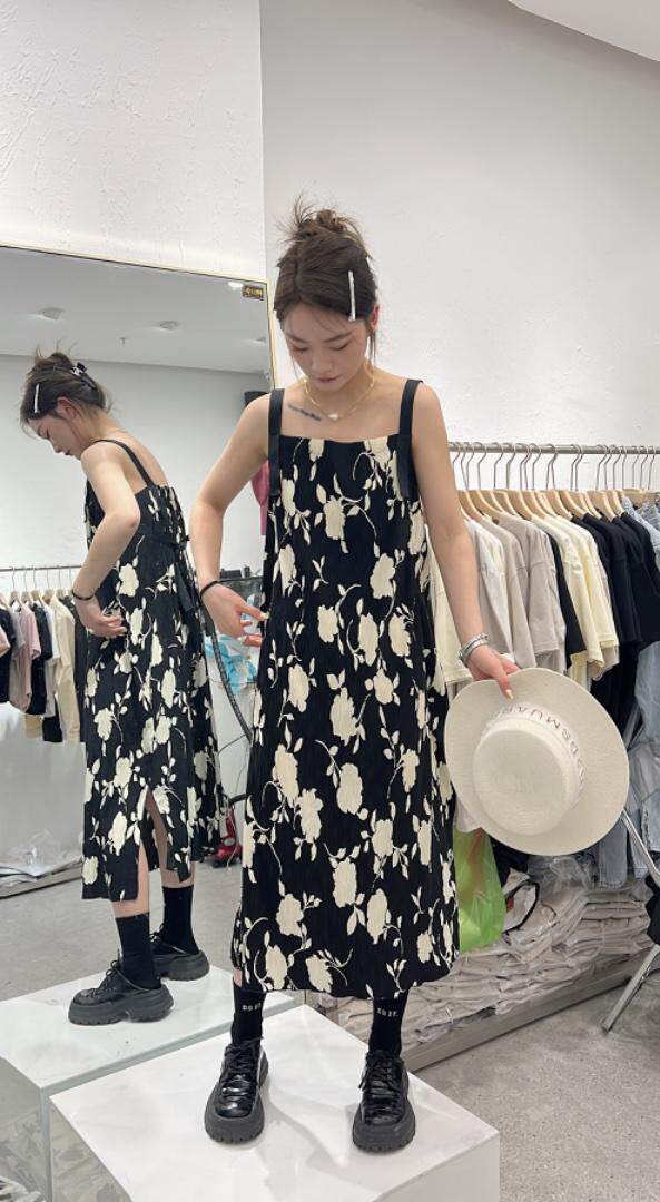 新款连衣裙，女装连衣裙，奥米啦