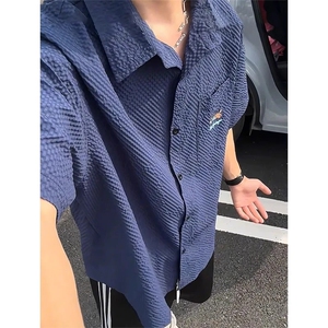 腊肠狗刺绣短袖衬衫男夏季薄款肌理感泡泡纱高级感潮流半袖衬衣服图片