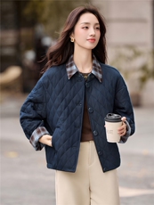 2025年冬季格子翻领假两件菱形格夹棉棉服短外套开衫上衣，女装棉衣/棉服，简韵佳