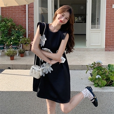 冷淡风小飞袖黑色立体花朵连衣裙女夏小香风高级感小众不撞款绝美，女装连衣裙，2C176