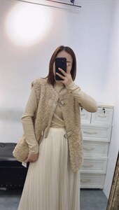 2021冬季皮毛马甲图片