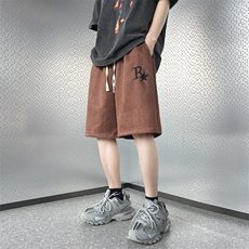 咖啡色