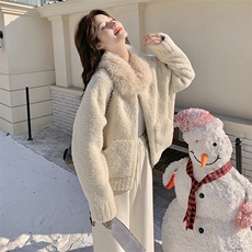 新款有货皮毛一体羊羔毛外套5325P225K338，女装毛呢外套，2C176