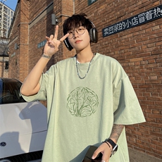 奶绿色
