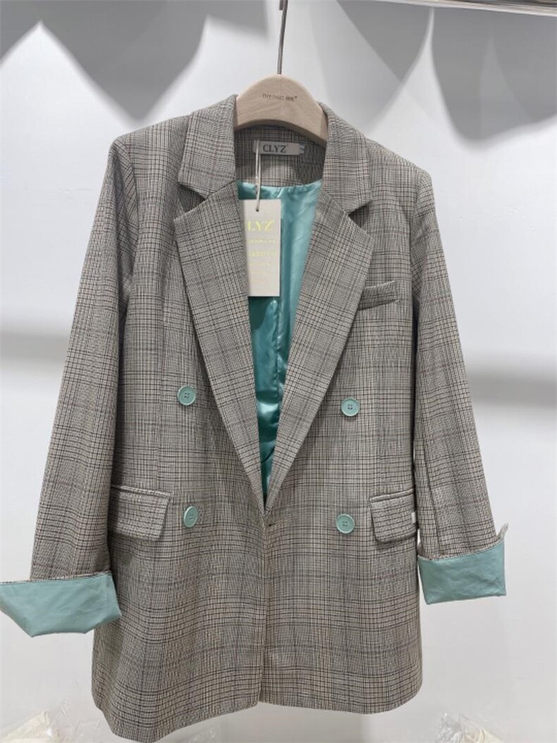 格纹西服外套，其它，得到THETHAT