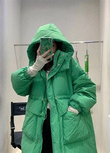 长款大口袋羽绒服图片