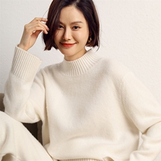 山羊绒秋冬显瘦半高领女打底衫保暖长袖套头，女装羊绒衫，五色羊羊绒