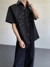 黑色