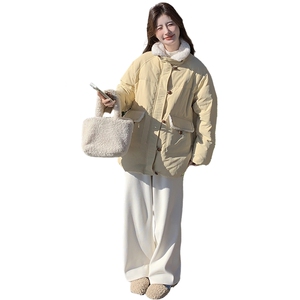 主推现货 黄色好看减龄毛绒拼色羽绒服5821-P265-K398图片