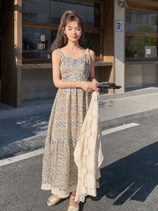 波西米亚度假风连衣裙民族风印花显瘦吊带裙防晒开衫裙图片