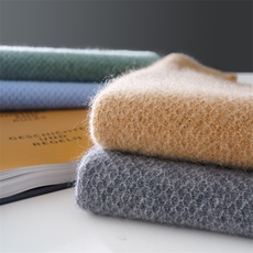 时尚男士秋季新款羊毛短袖针织衫简约百搭圆领毛衣舒适透气，男装羊毛衫，邓利维