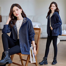 现货牛仔连帽外套女，女装短外套，韩派