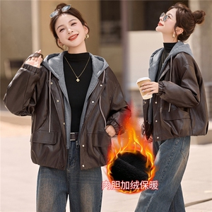 撞色连帽假两件加绒保暖皮衣外套女2025秋冬新款宽松减龄皮衣夹克图片