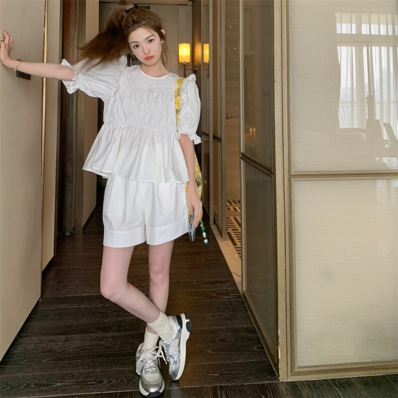 法式泡泡袖白衬衫女2024夏季新款设计感小众收腰遮肚子两件套装潮,女装套装/套裙,浙宝276（原081）