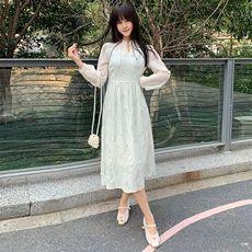 绿色