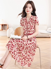 法式复古红碎花连衣裙夏季V领泡泡袖收腰系带显瘦温柔风中长裙，女装连衣裙，艾米