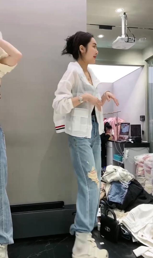 休闲大口袋连帽设计防晒外套,女装其它,L·H·X
