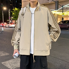 卡其色