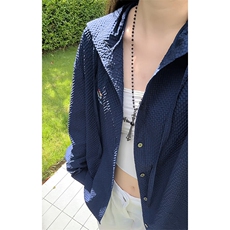 藏青色