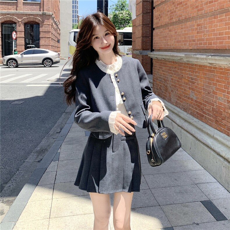 灰色木耳边小香风上衣百褶裙套装女秋季新款小个子甜美减龄两件套,女装套装/套裙,2B237