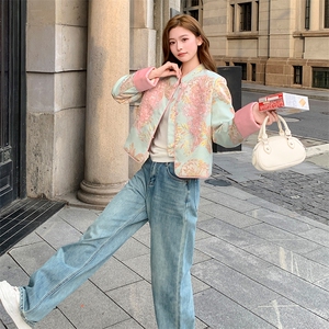 水衣源2706A新中式蕾丝拼接短款提花羽绒外套女图片