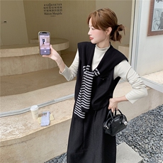 韩系披肩马甲打底衫套装女2025秋季新款时尚显瘦半身裙淡人三件套，女装套装/套裙，2D035