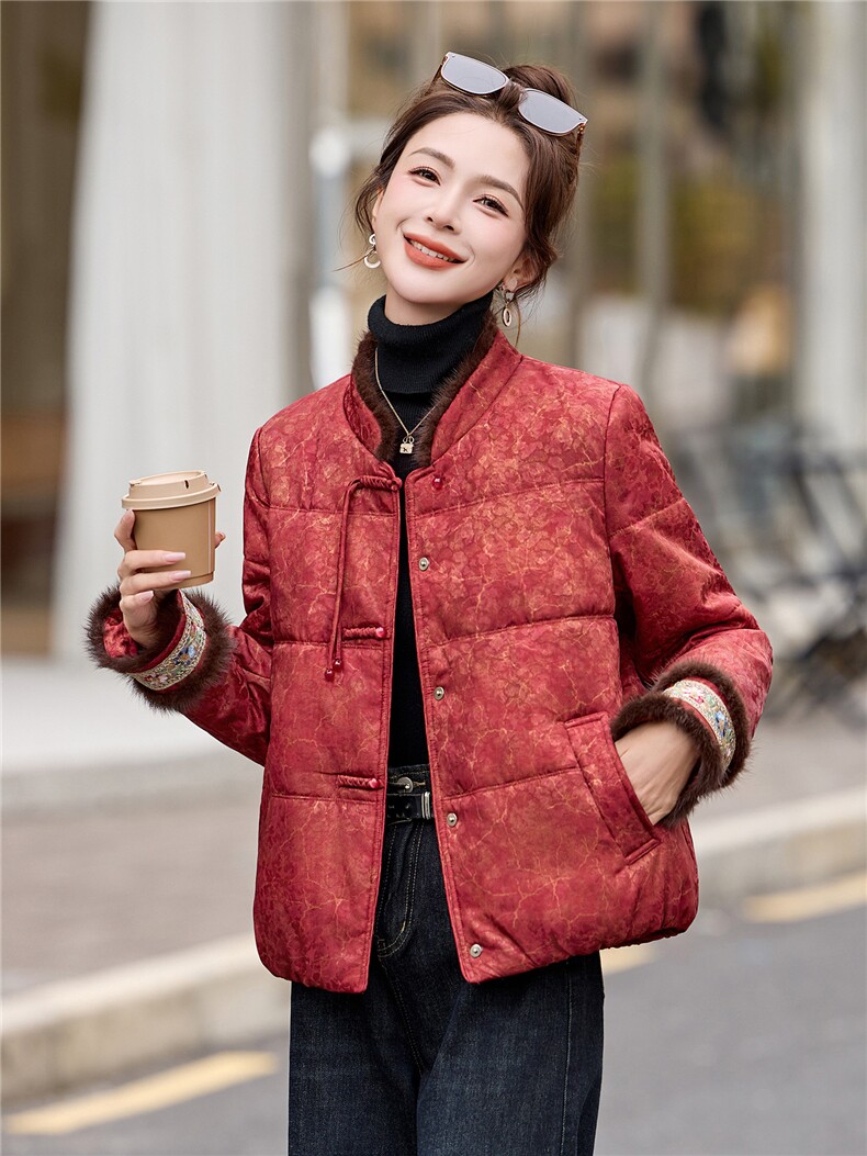 新中式绵羊毛棉服女2025年冬季新款时尚刺绣真水貂毛棉袄加厚外套,女装棉衣/棉服,拾衣