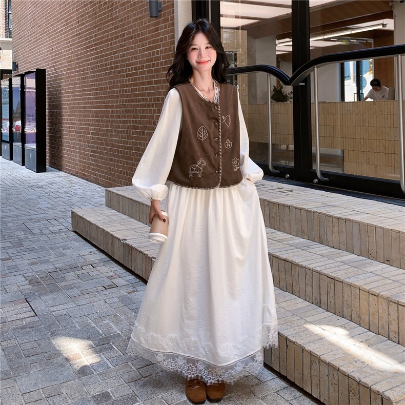 蕾丝拼接白色长袖连衣裙套装女秋季2025新款一整套穿搭马甲两件套图片