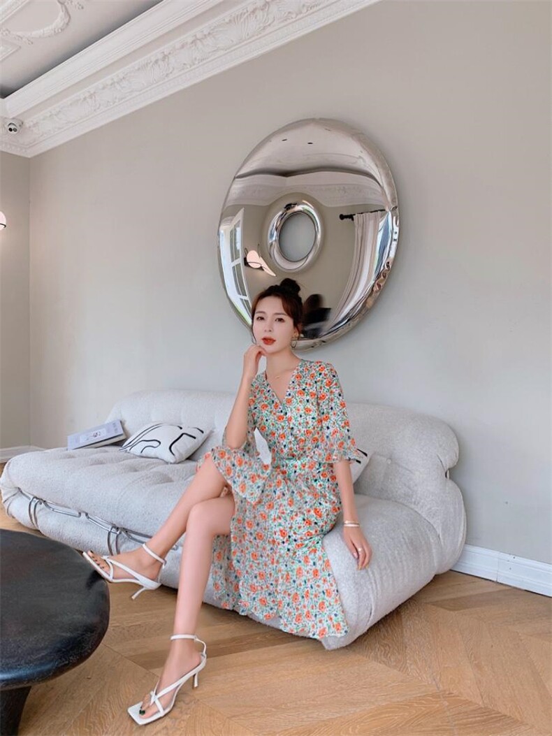 夏季新款连衣裙，女装连衣裙，早颜