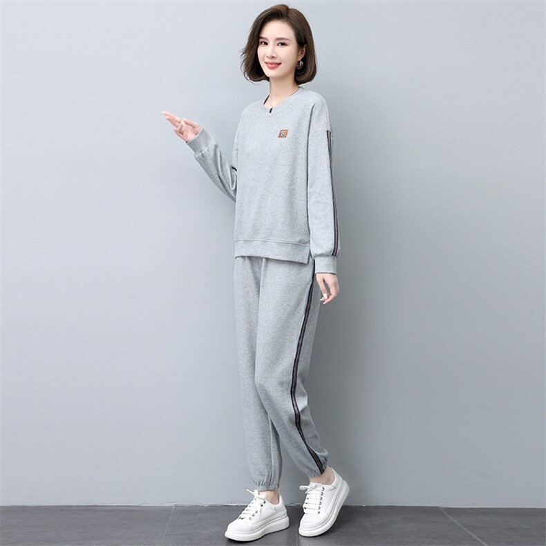 运动卫衣套装女2025春装新款时尚休闲大码中年妈妈宽松洋气两件套,女装套装/套裙,涵誉