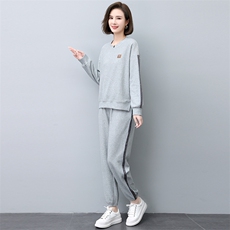 运动卫衣套装女2025春装新款时尚休闲大码中年妈妈宽松洋气两件套，女装套装/套裙，涵誉