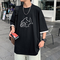 黑色