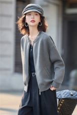2026春季新款时尚珠片刺绣装饰短款外套女，女装短外套，美沁