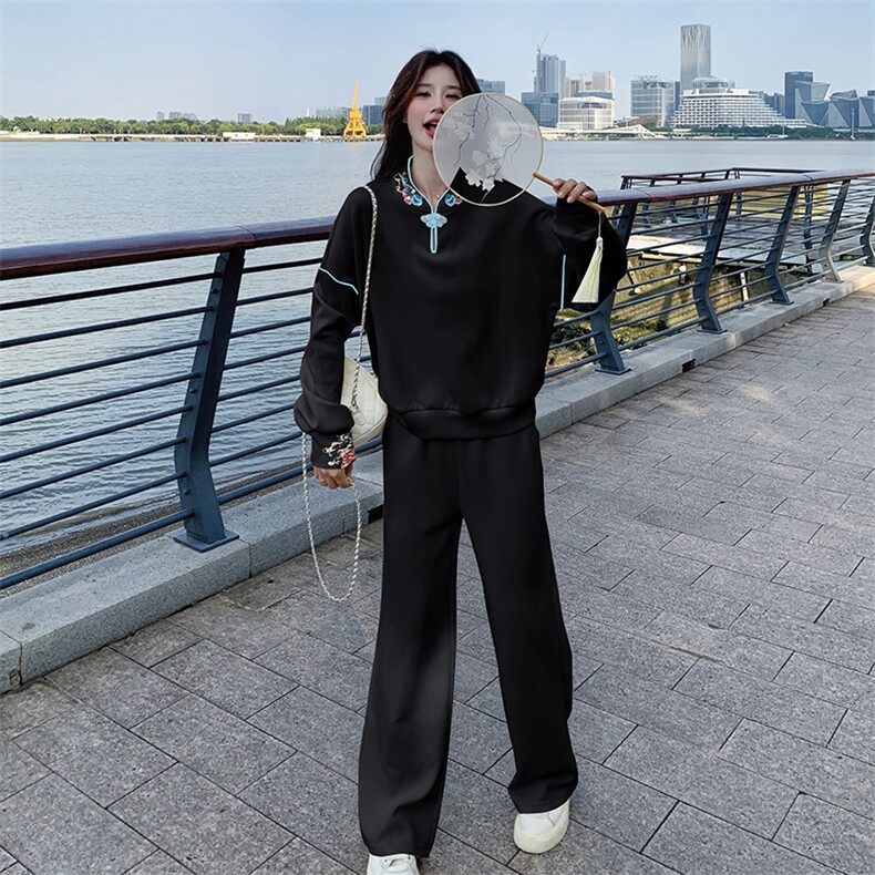 独特漂亮新中式奶杏色卫衣套装女春秋2025新款盐系穿搭长裤两件套,女装套装/套裙,2C187