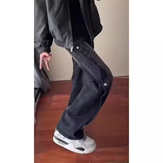 黑色