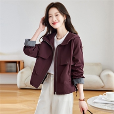 现货！高端外套女短款2026年秋季新款格子拼接洋气春秋夹克上衣，女装短外套，沐七七