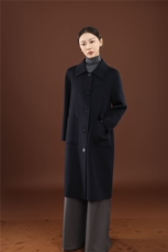 秋冬季纯山羊绒保暖小翻领多扣垂感高级感长款羊绒大衣，女装羊绒大衣，卓冠羊绒