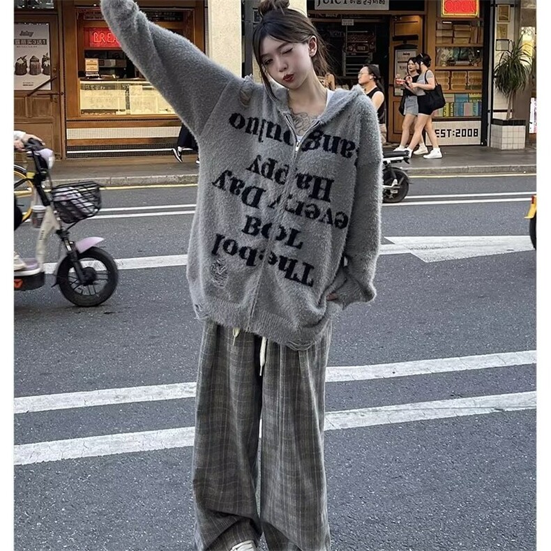 复古高街破洞连帽针织衫毛衣外套宽松百搭字母拉链款 MY06图片