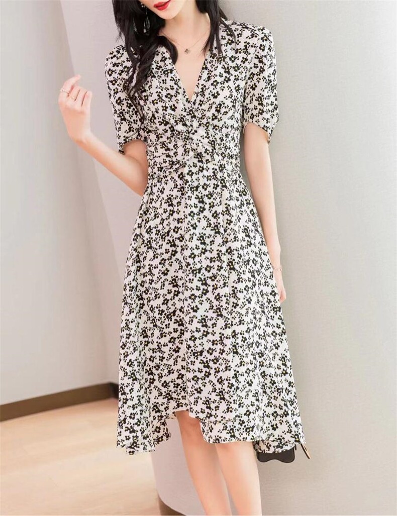 夏季新款，碎花连衣裙，女装连衣裙，那茉