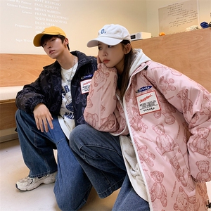 直播徳物数据款有版权小熊印花潮牌情侣学生羽绒服R9010P100图片