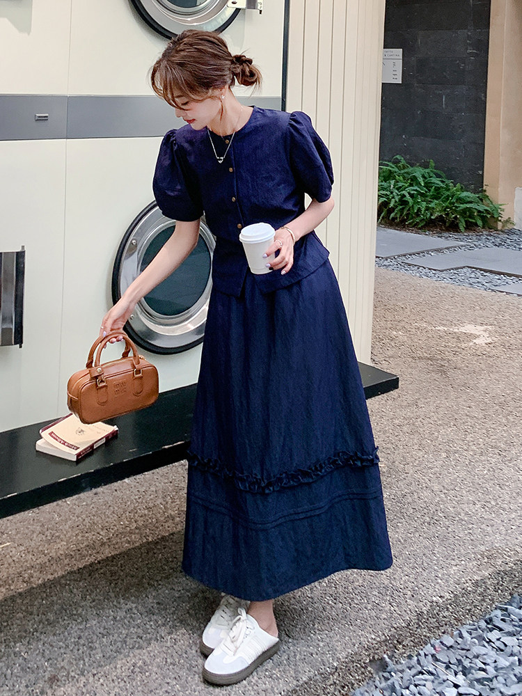 设计感蓝色上衣套装裙女2025春秋季新款宽松休闲衬衣半身裙两件套,女装套装/套裙,浙宝220A