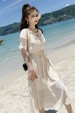 十一少女lii3.15新品”春风吹“挂脖气质俏皮碎花长裙连衣裙，女装连衣裙，天丽