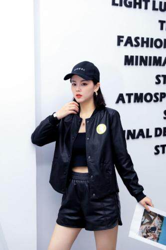 皮衣，女装皮衣，欧麦妮