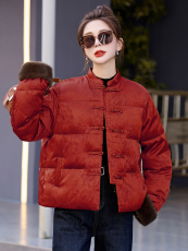 新中式风羽绒服女2025冬季新款小个子超好看洋气短款黄色厚外套，女装羽绒服，艾仟回(原伊仟回)